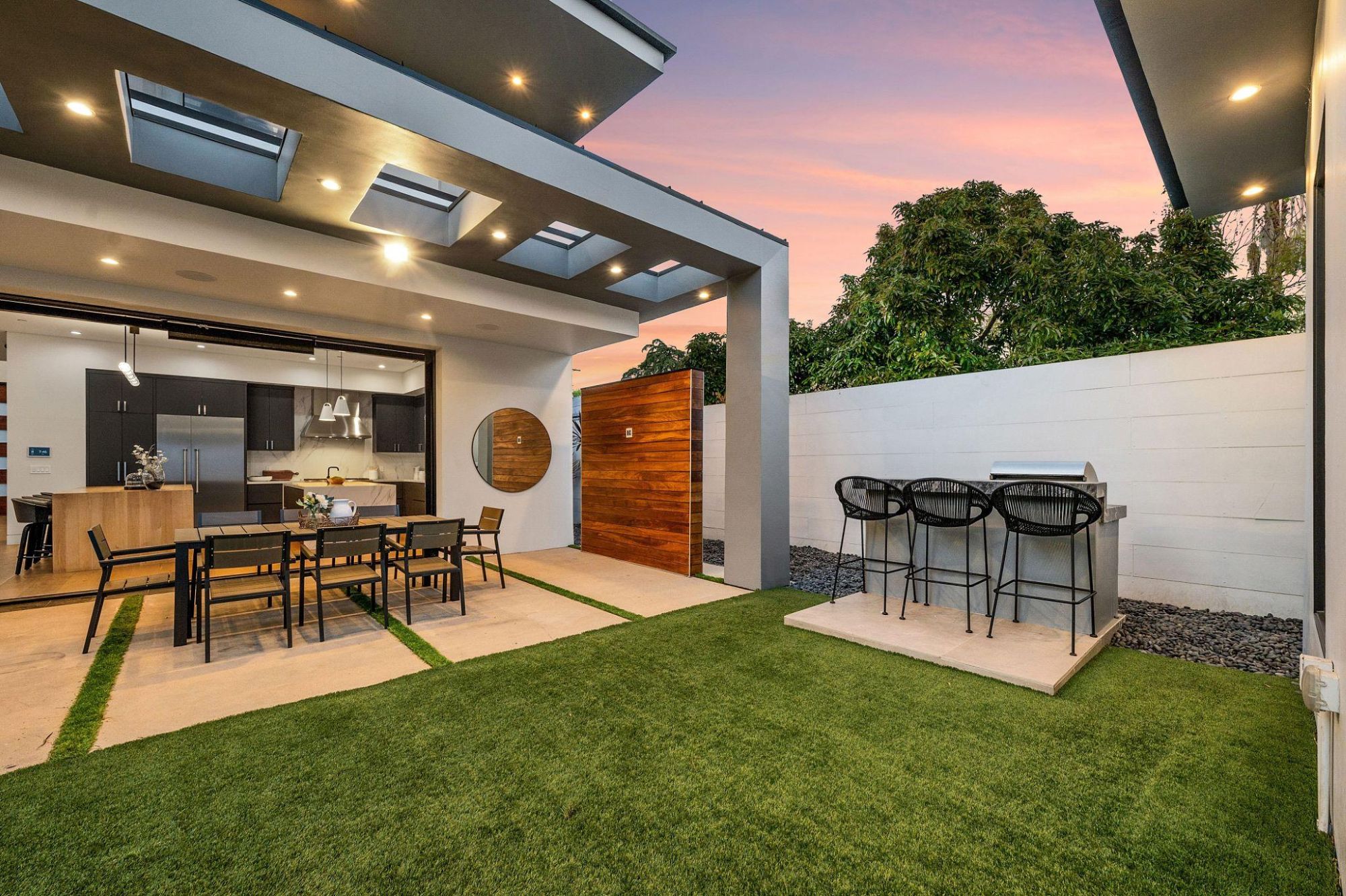 Difference Between a Landscaper and a Landscape Designer in Southern Oregon
