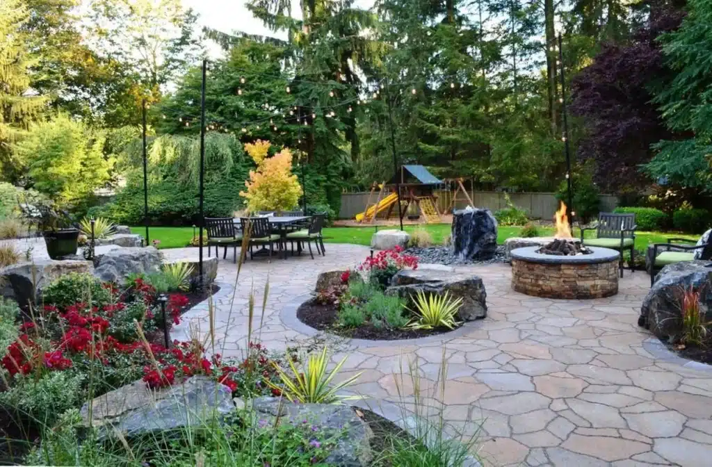Natural stone patio and hardscape design for a Southern Oregon home
