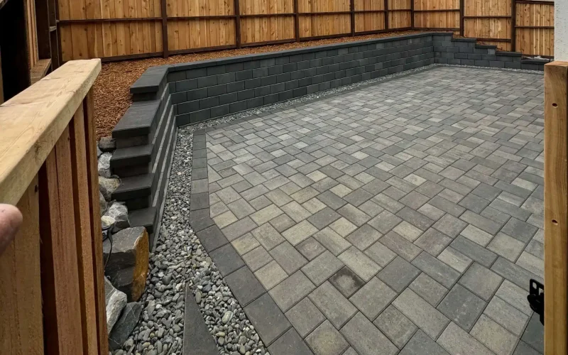 Hawthorne Landscaping NW creates custom hardscaping in Southern Oregon—patios designed around your lifestyle.
